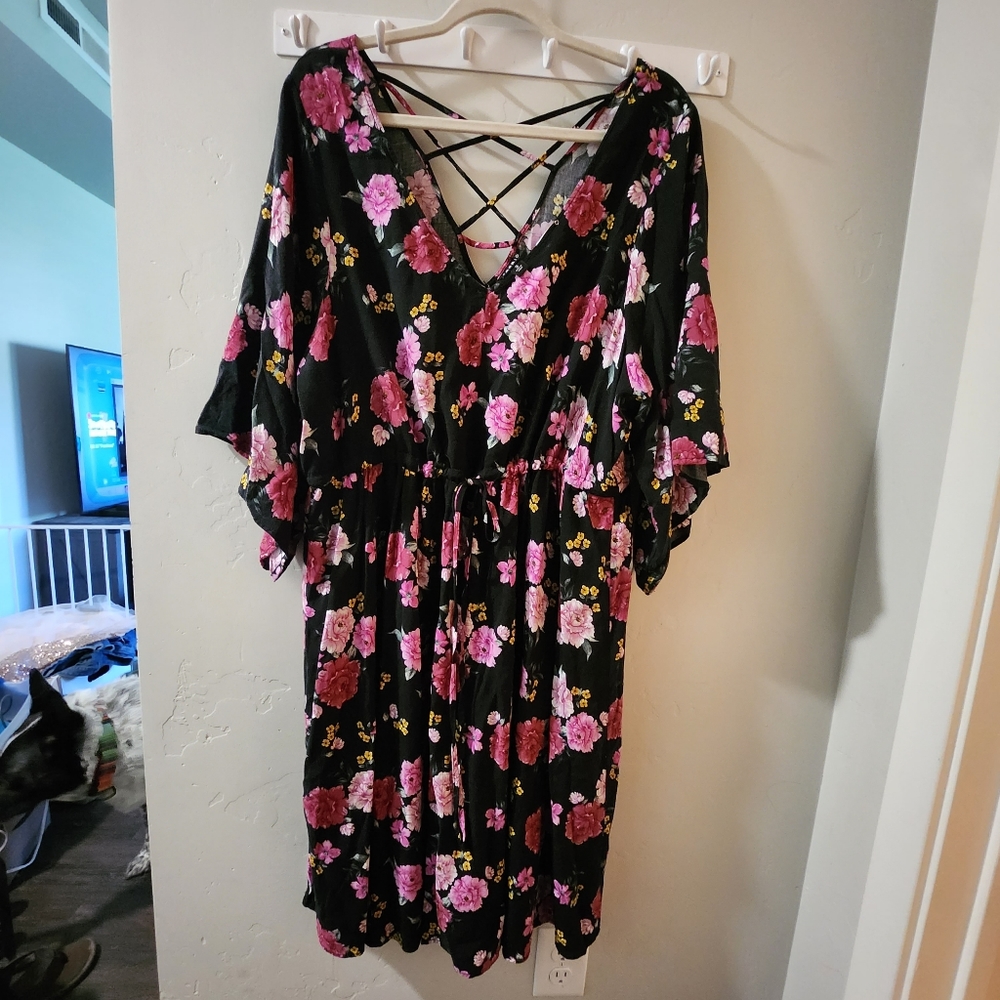 Torrid Black Floral Challis Kimono Sleeve Skater Dress